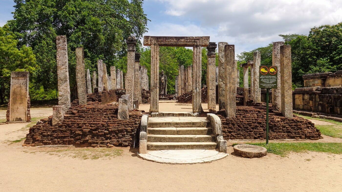 Atadage-Ancient-City-of-Polonnaruwa-3 Atadage-Ancient-City-of-Polonnaruwa-3