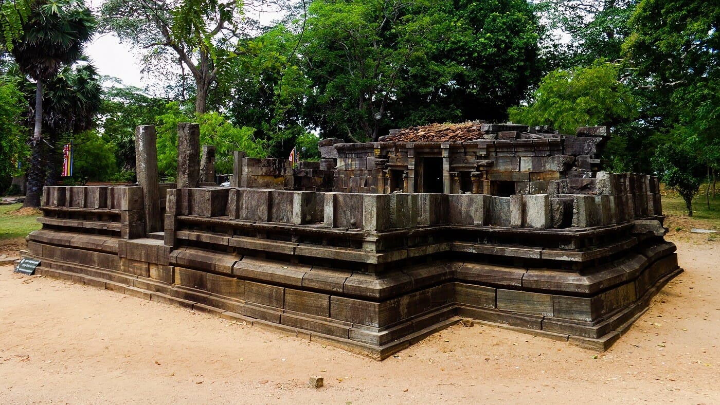 Shiwa-Dewalaya-No.01-Polonnaruwa-4 Shiwa-Dewalaya-No.01-Polonnaruwa-4