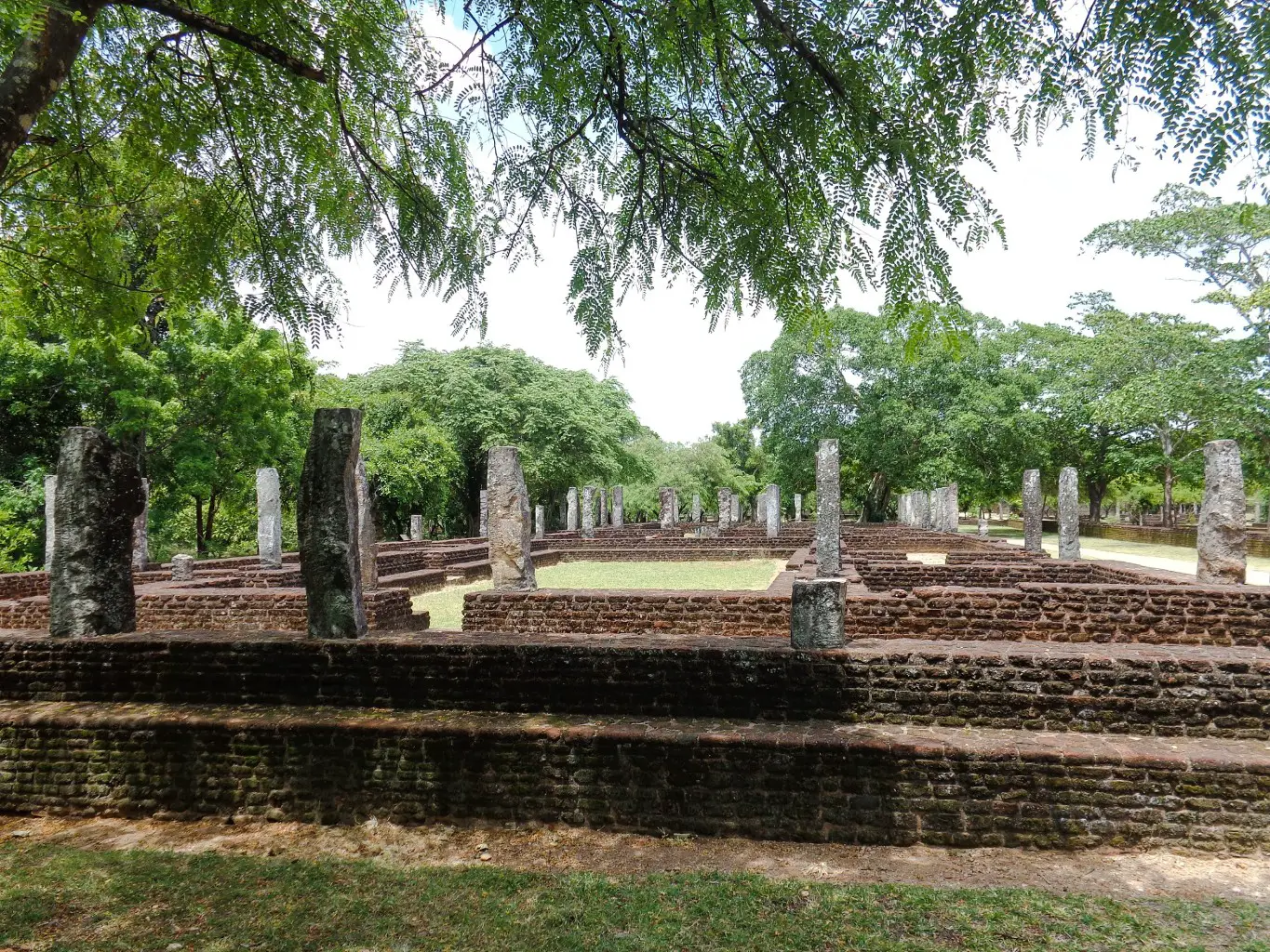 Monastic-Hospital-Ancient-City-of-Polonnaruwa-1-1