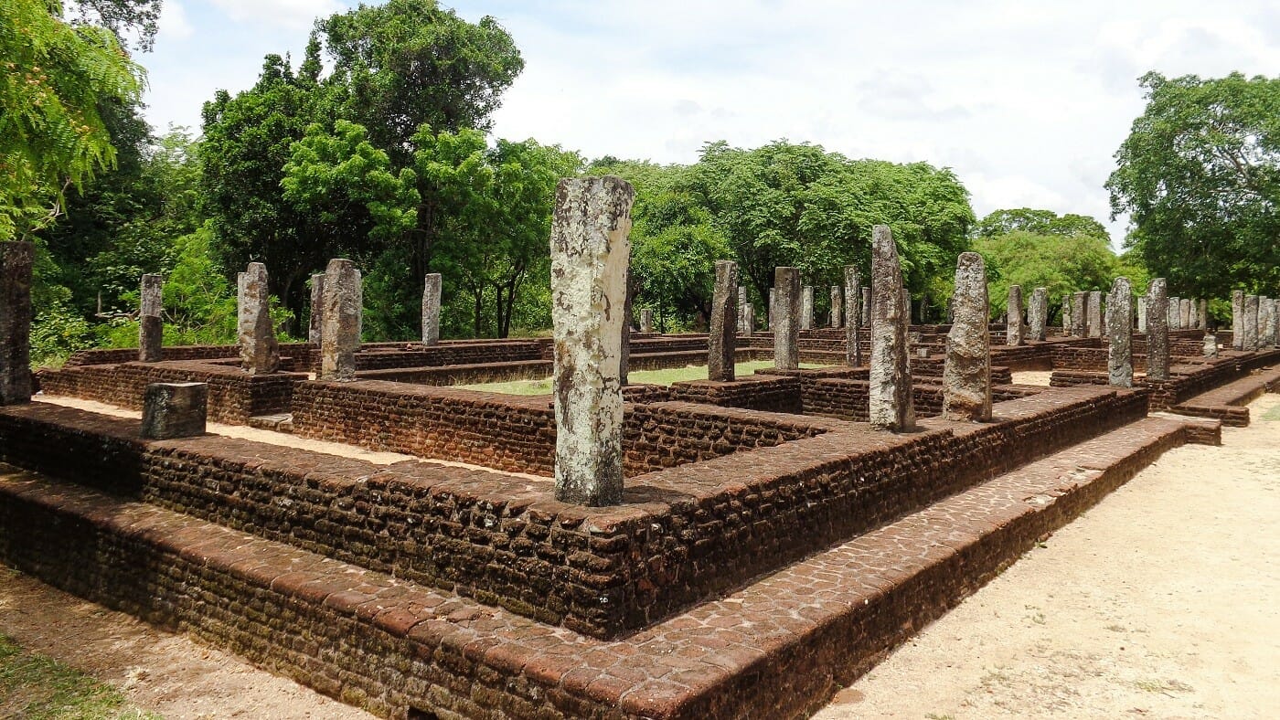 Monastic-Hospital-Ancient-City-of-Polonnaruwa-1 Monastic-Hospital-Ancient-City-of-Polonnaruwa-1