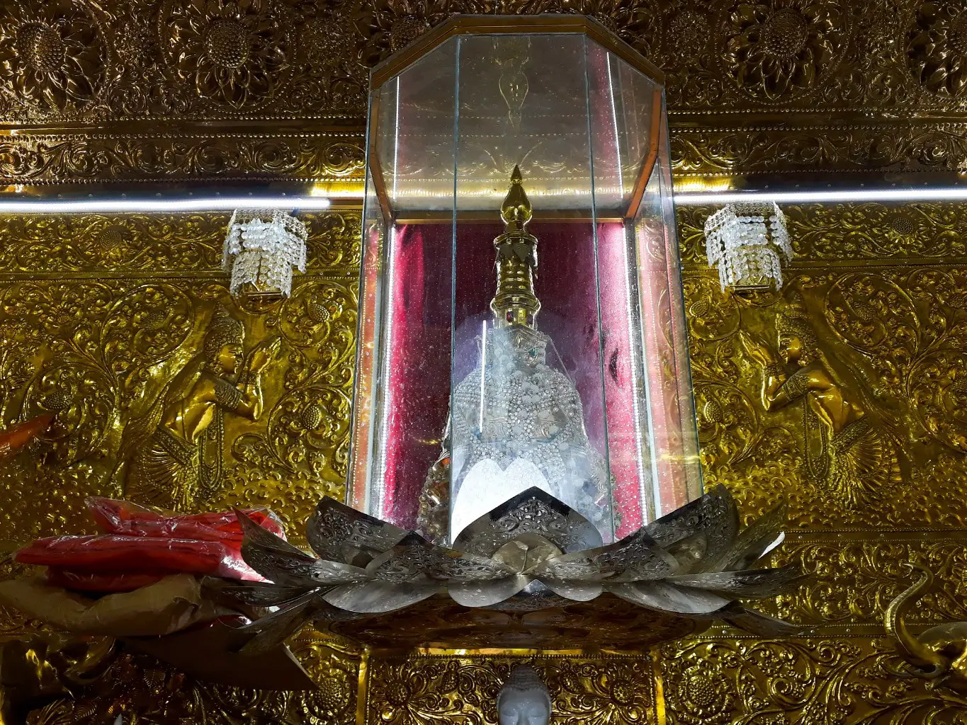 Somawathiya-Stupa-1